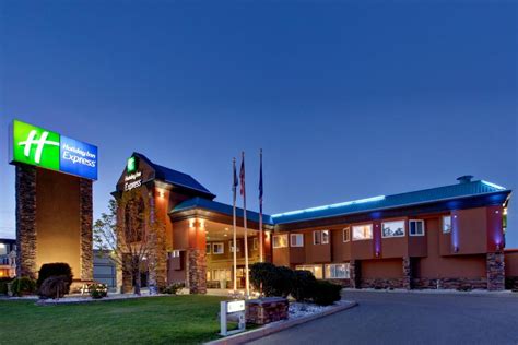 holiday inn red deer  Find the travel option that best suits you